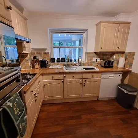 Cooks House By Cliftonvalley Holiday home Bristol